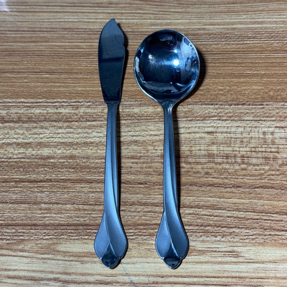 Oneida Satin Tribeca Stainless Steel Butter Knife and Sugar Spoon Set